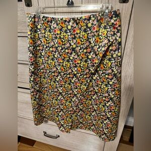Loft skirt, silk floral.  Size small petite.